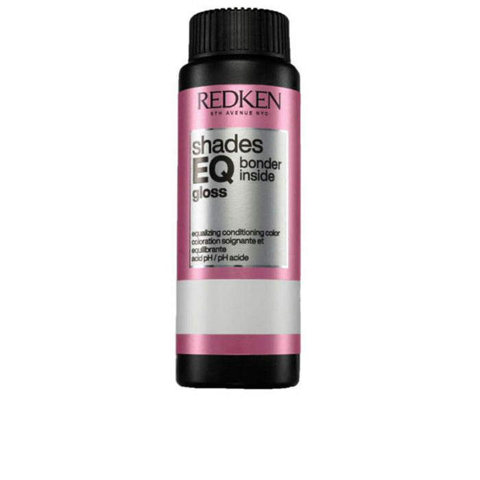 Tinte Permanente Redken SHADES EQ Nº 07cb